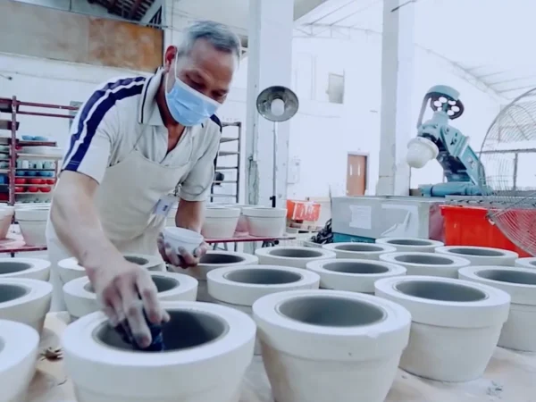 Your Trusted Household Ceramic Manufacturer Partner