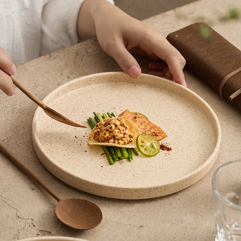 デザイン・ディレクターによる食器カラートレンドの洞察-4