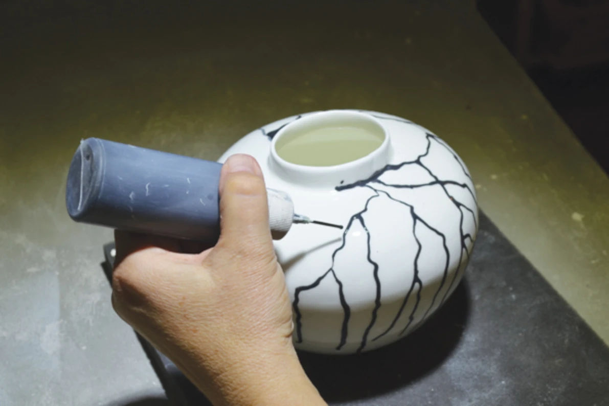handcrafted-ceramic-tableware-wholesale-1