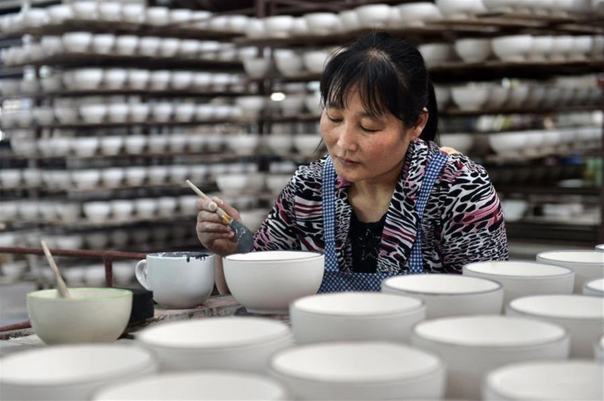 handcrafted-ceramic-tableware-wholesale-5