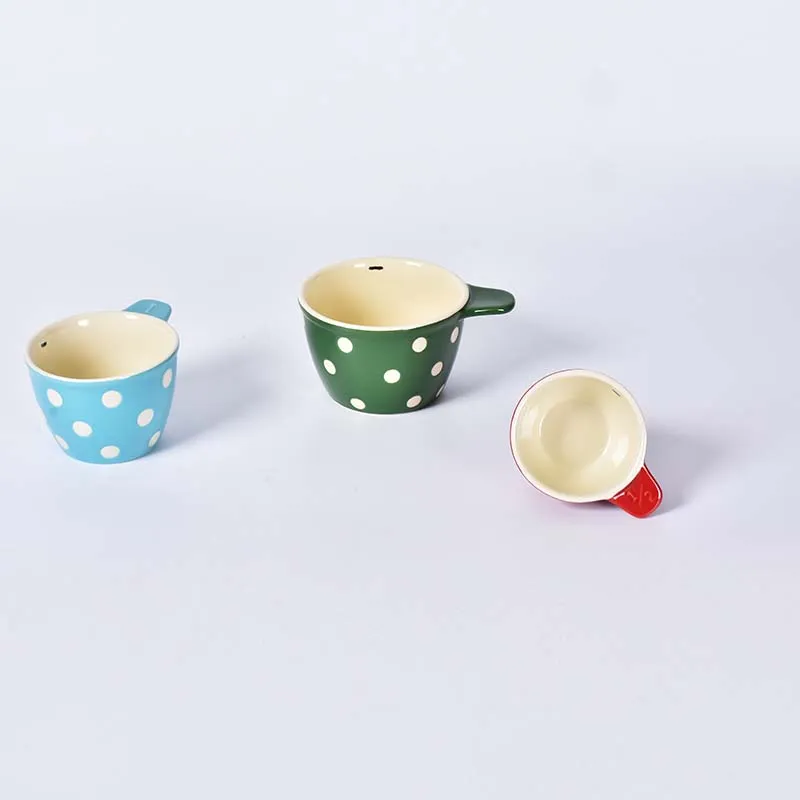polka-dot-ceramic-measuring-cups-bulk-4pc-baking-supplies-5