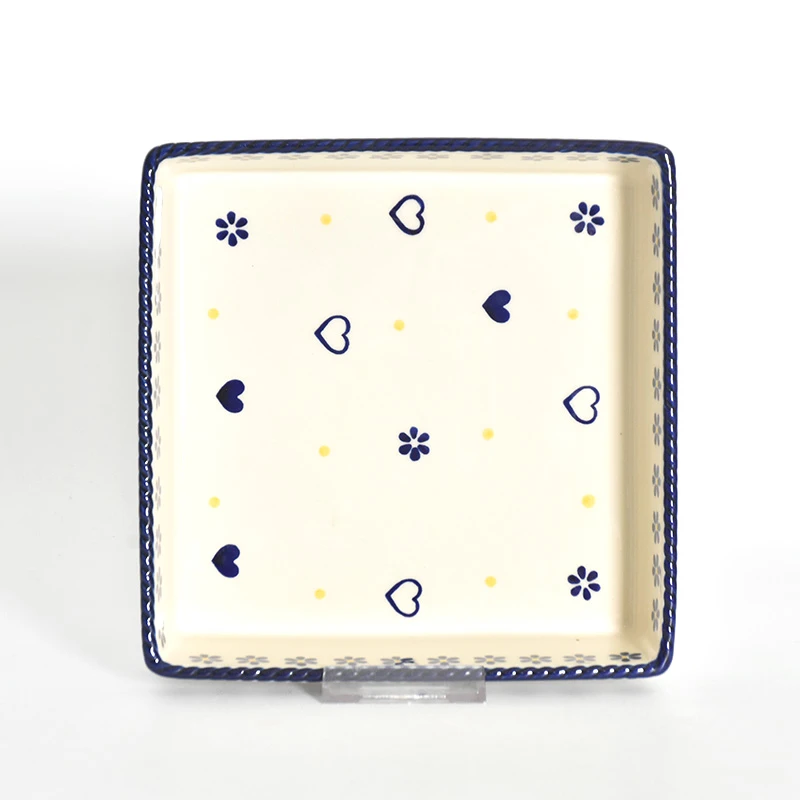 Customized square-shaped heart-pattern baking tray-3
